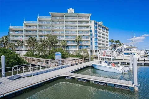 399 2ND STREET #215
