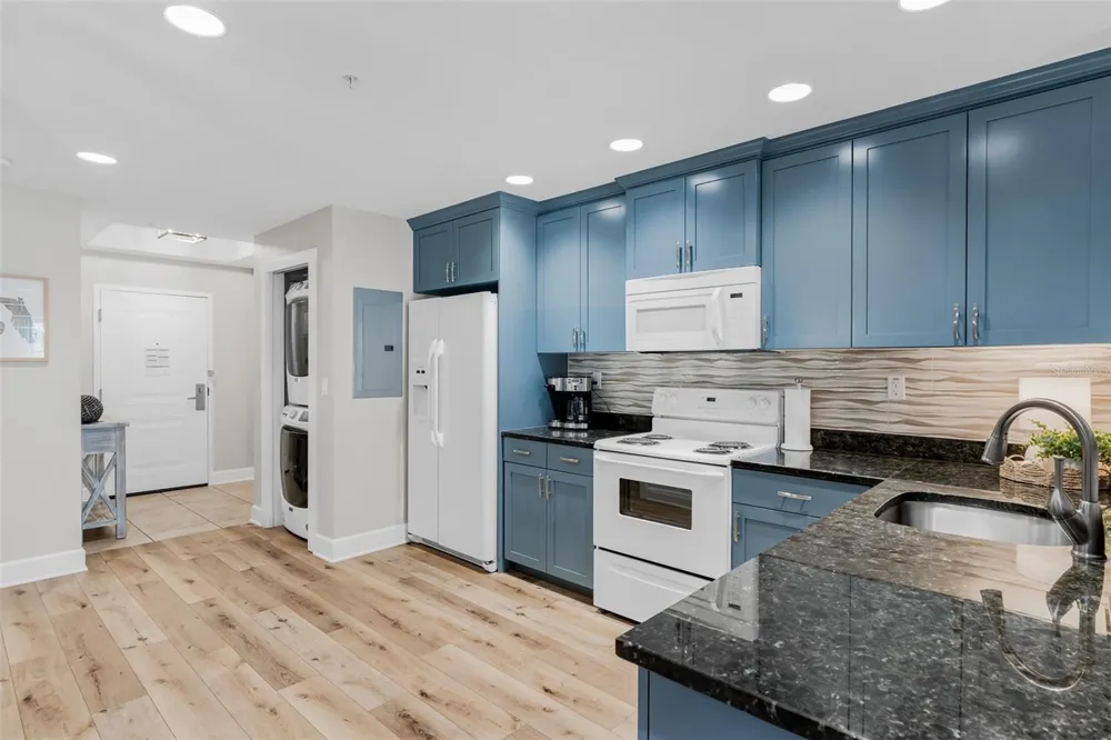 399 2ND STREET #215 Indian Rocks Beach, FL 33785