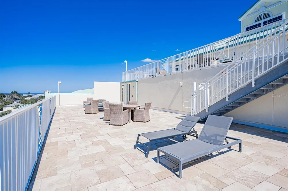 399 2ND STREET #215 Indian Rocks Beach, FL 33785