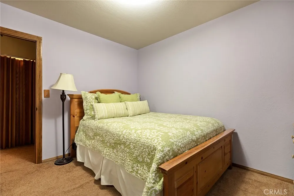 27434 White Fir Lake Arrowhead, CA 92352