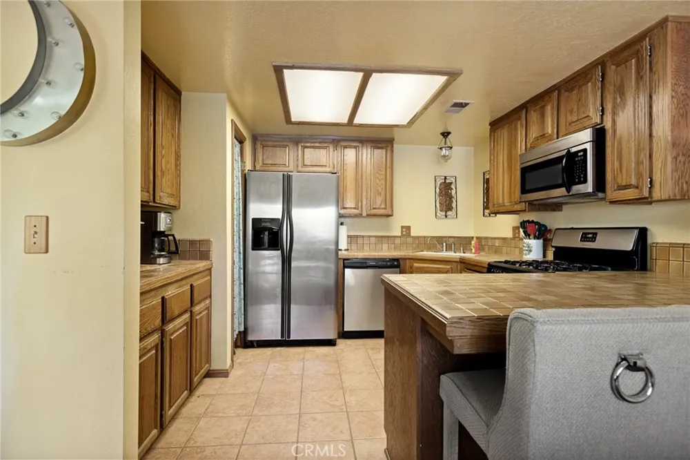 27434 White Fir Lake Arrowhead, CA 92352