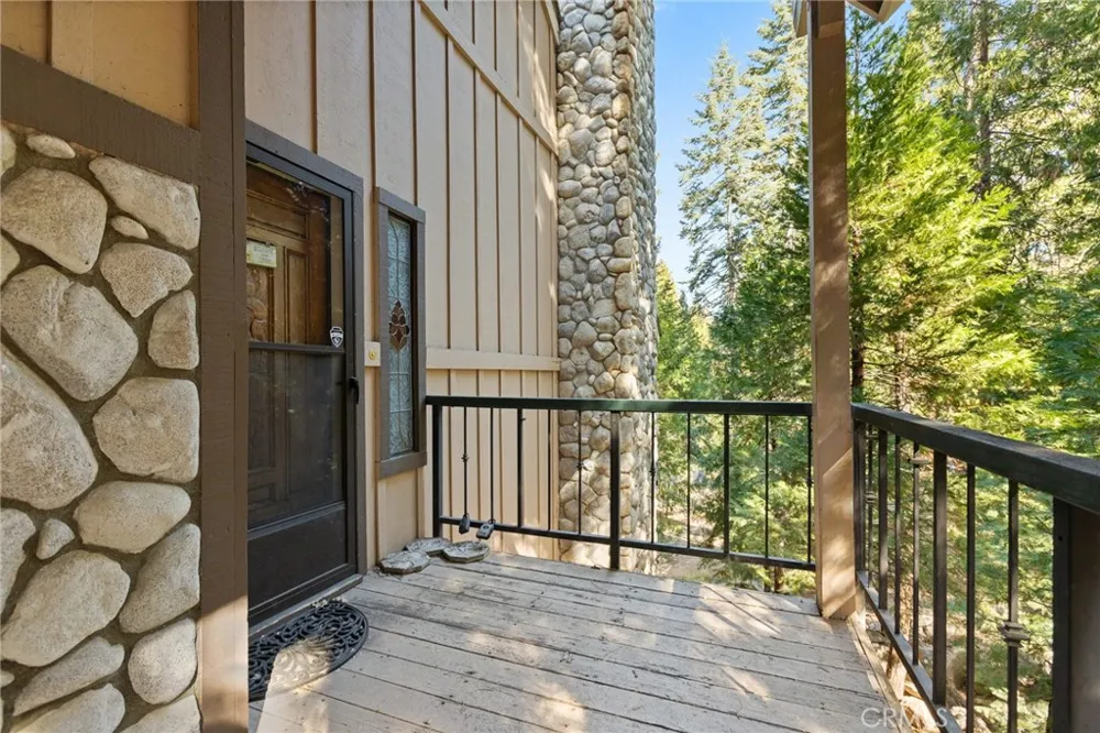 27434 White Fir Lake Arrowhead, CA 92352
