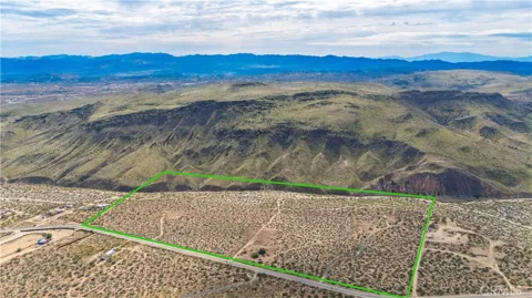 55455 Pipes Canyon