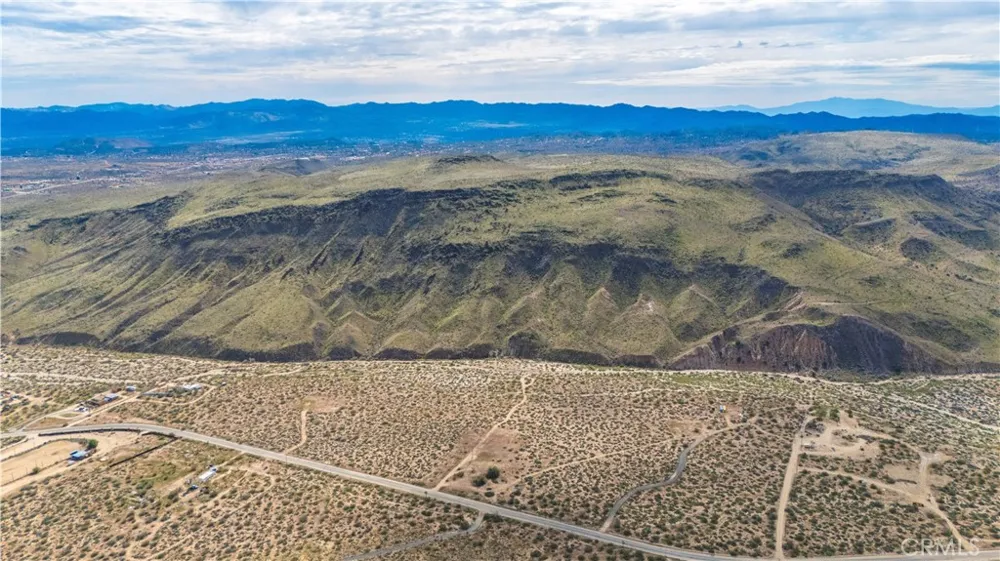 55455 Pipes Canyon Pioneertown, CA 92268