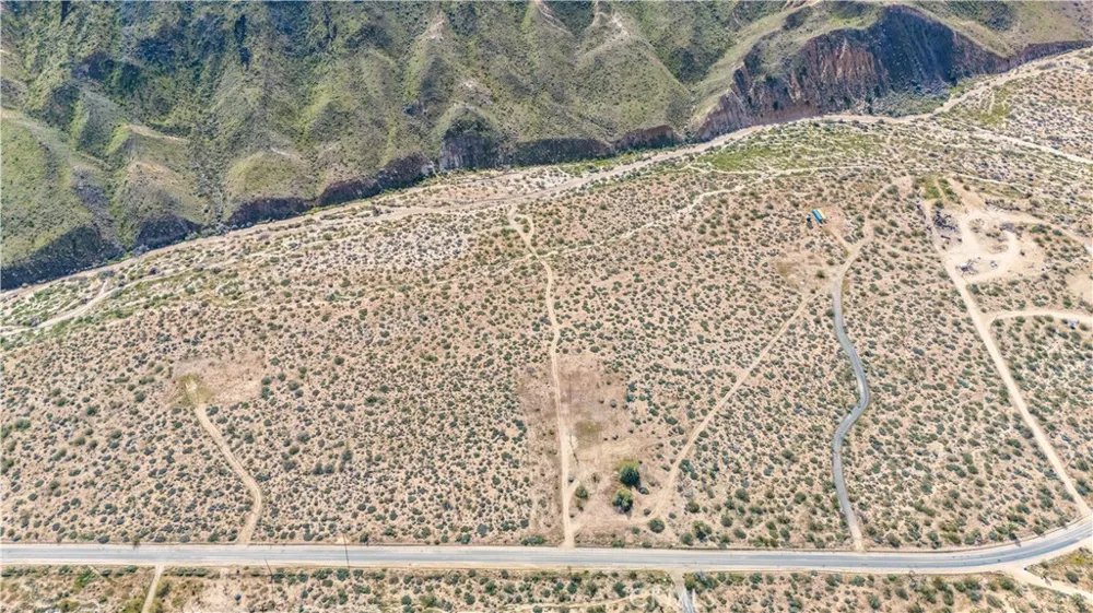 55455 Pipes Canyon Pioneertown, CA 92268
