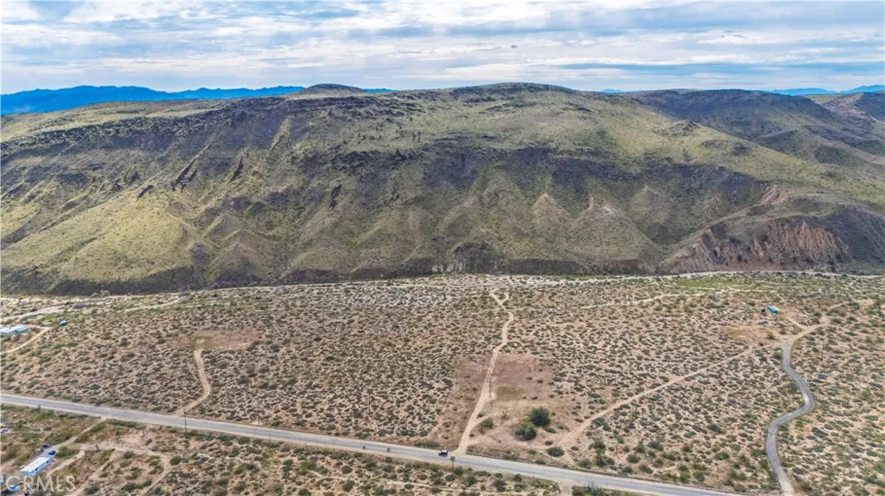 55455 Pipes Canyon Pioneertown, CA 92268