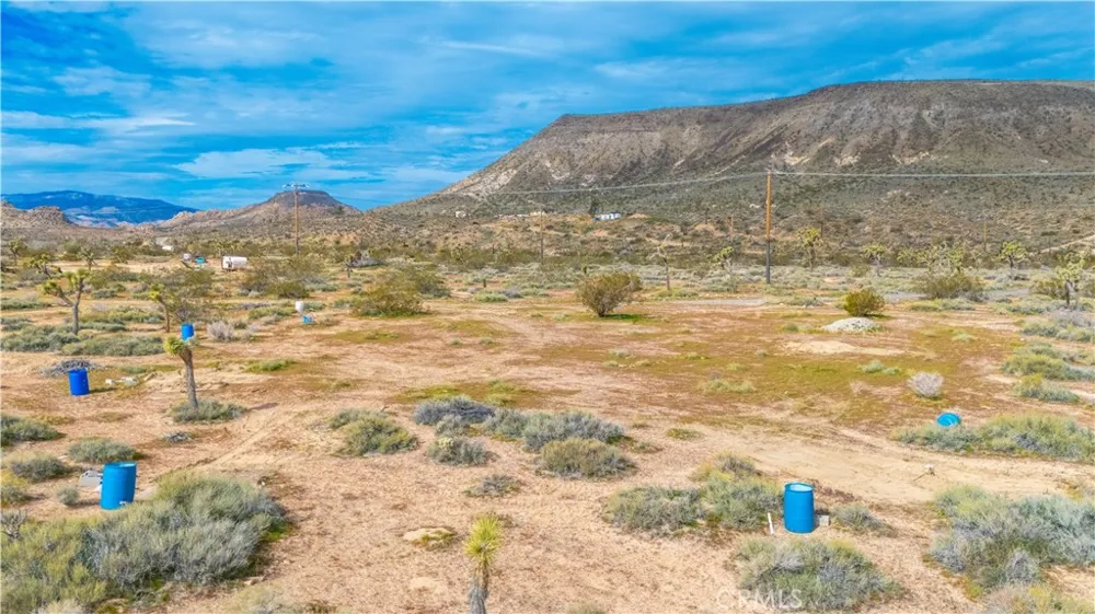 55455 Pipes Canyon Pioneertown, CA 92268