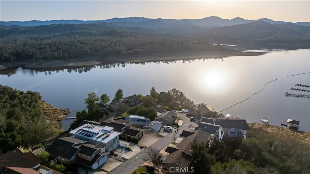 8214 Bass Point Road Bradley, CA 93426