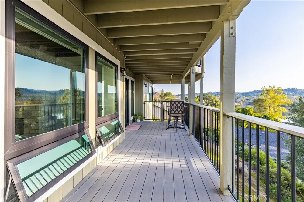 8214 Bass Point Road Bradley, CA 93426