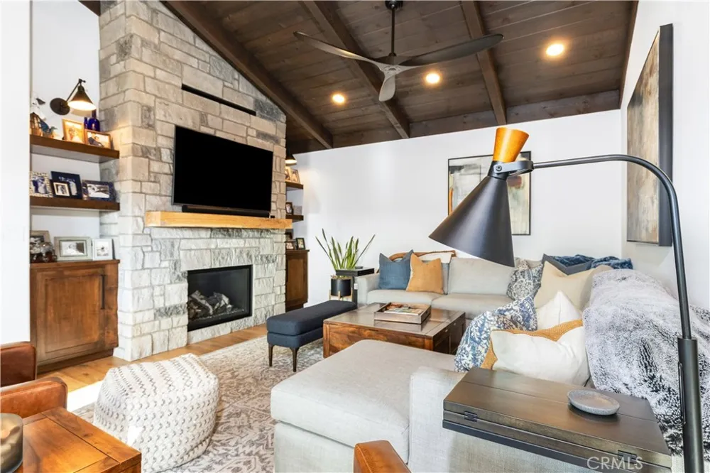 8214 Bass Point Road Bradley, CA 93426