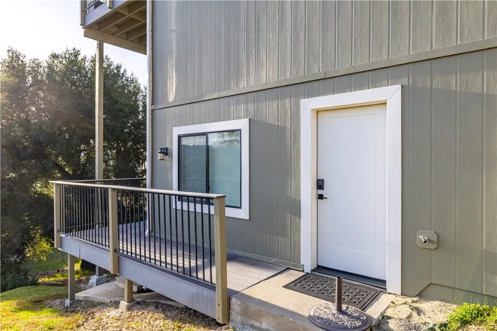 8214 Bass Point Road Bradley, CA 93426