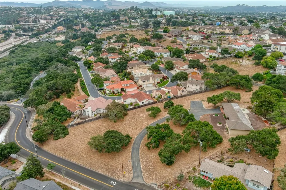 910 12th Street Grover Beach, CA 93433