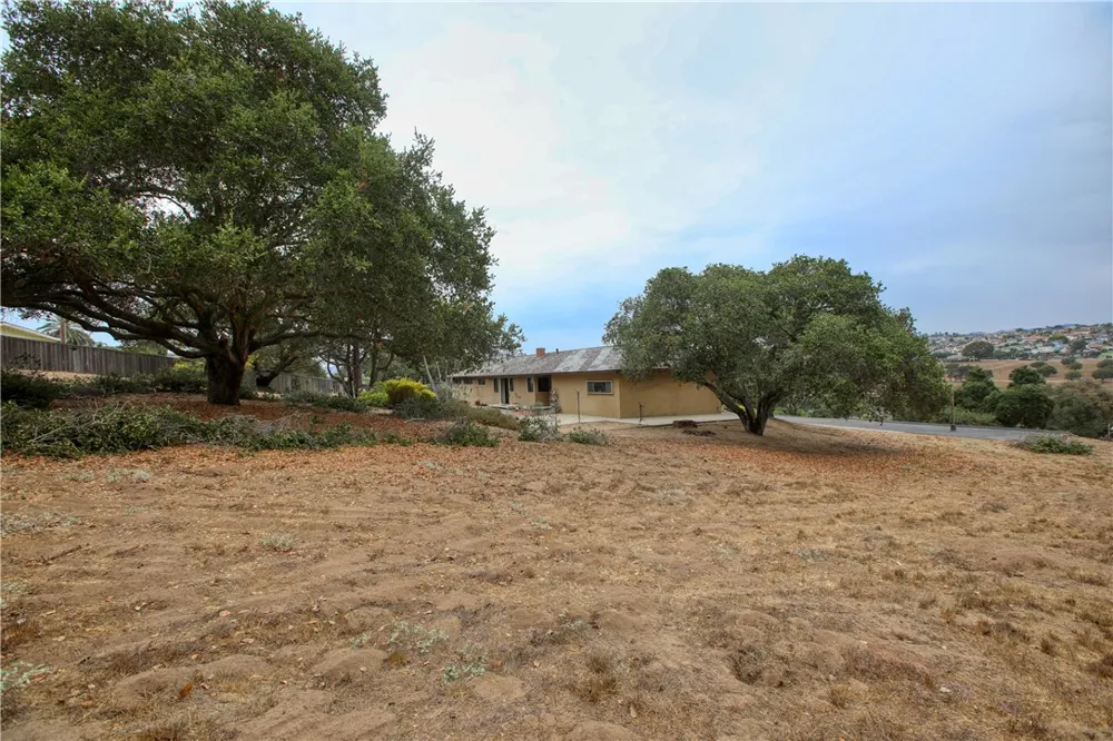 910 12th Street Grover Beach, CA 93433