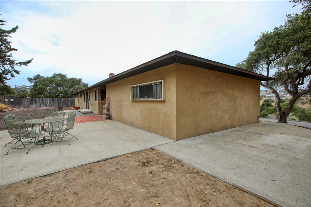 910 12th Street Grover Beach, CA 93433