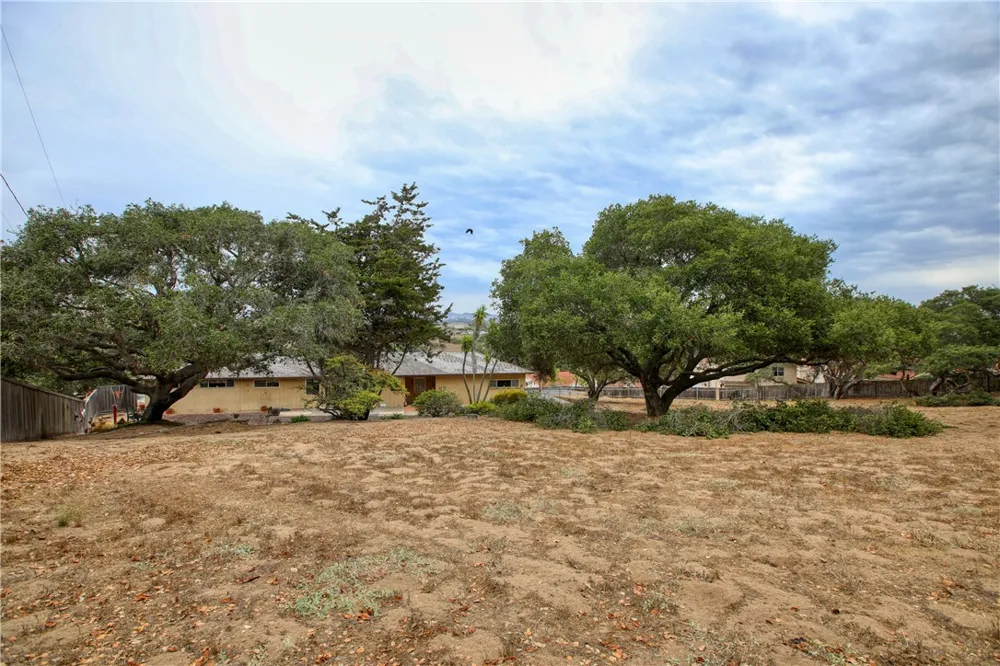 910 12th Street Grover Beach, CA 93433