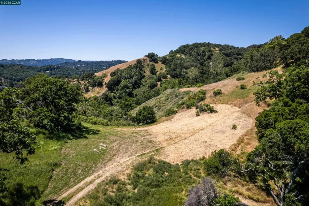 Monticello Rd. Lafayette, CA 94549