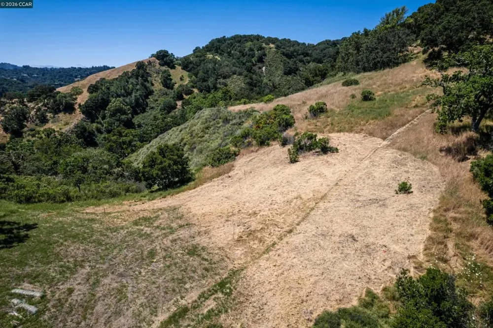 Monticello Rd. Lafayette, CA 94549