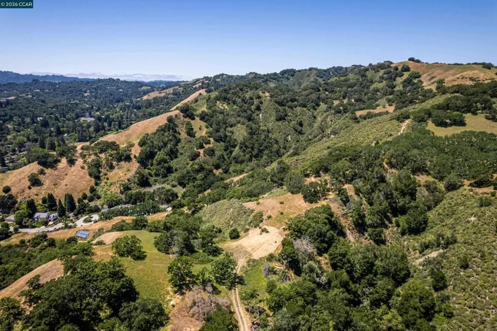 Monticello Rd. Lafayette, CA 94549
