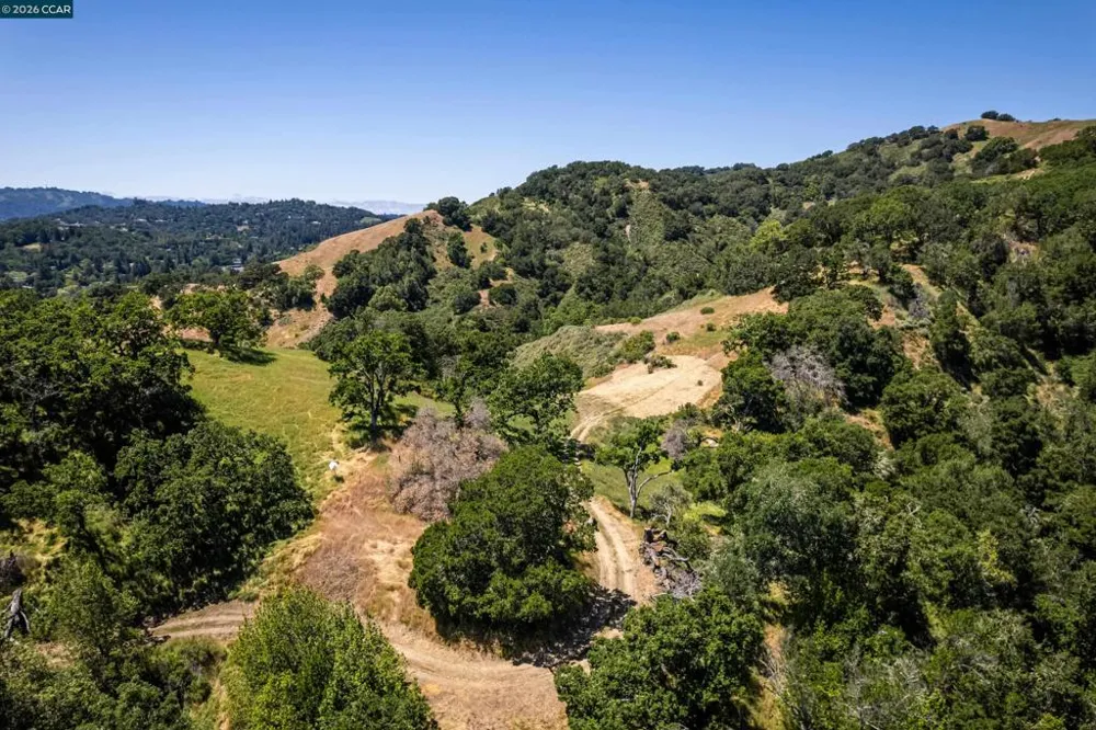 Monticello Rd. Lafayette, CA 94549