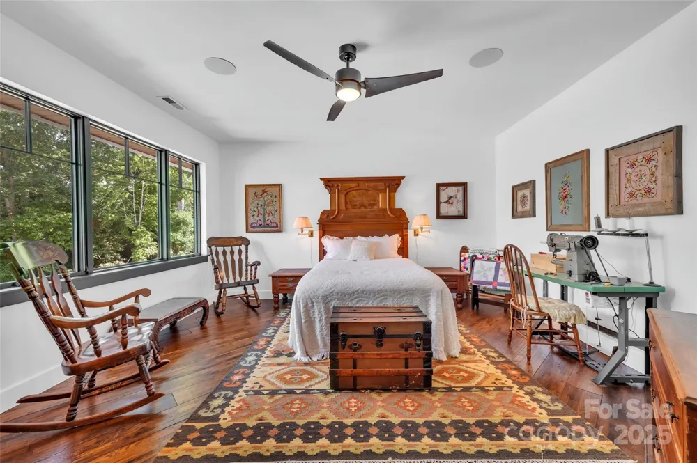 26 Bonnies Cove Trail Mills River, NC 28759