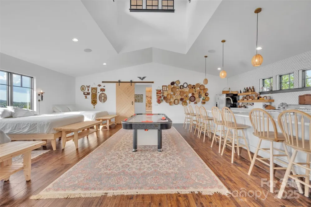26 Bonnies Cove Trail Mills River, NC 28759