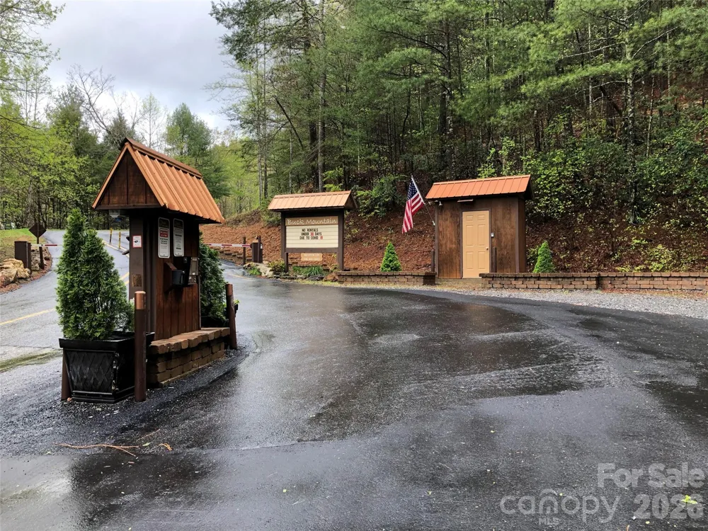 TBD Staghorn Road Purlear, NC 28665