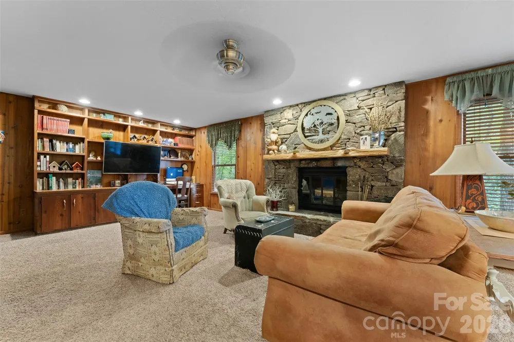 219 Kentwood Lane Pisgah Forest, NC 28768