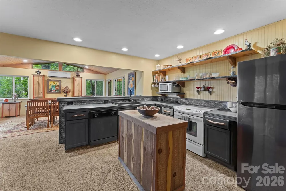 219 Kentwood Lane Pisgah Forest, NC 28768