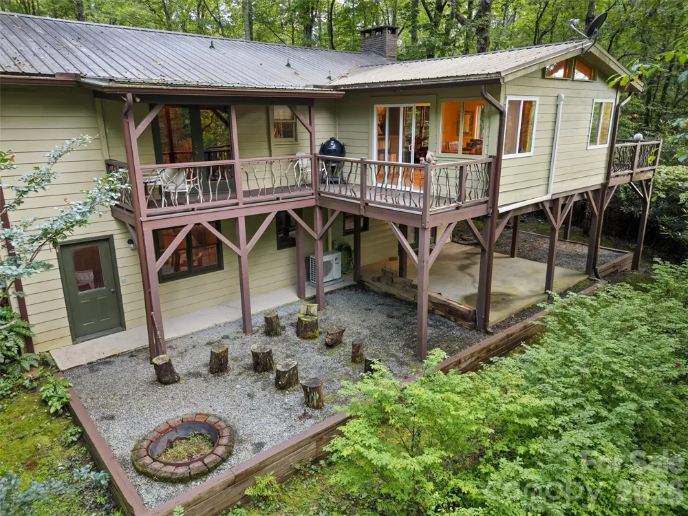 219 Kentwood Lane Pisgah Forest, NC 28768