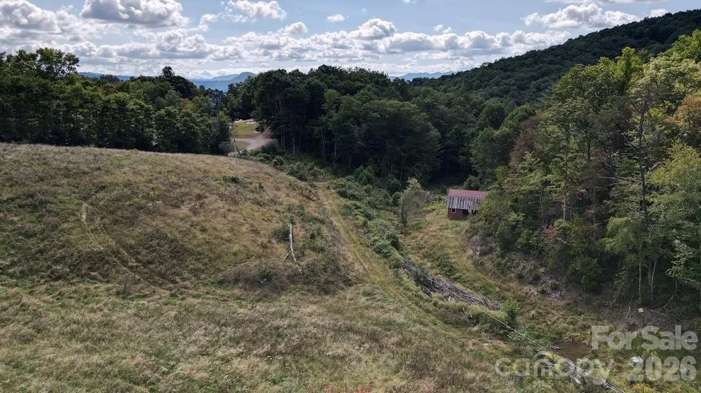 745 Broom Road Tuckasegee, NC 28783