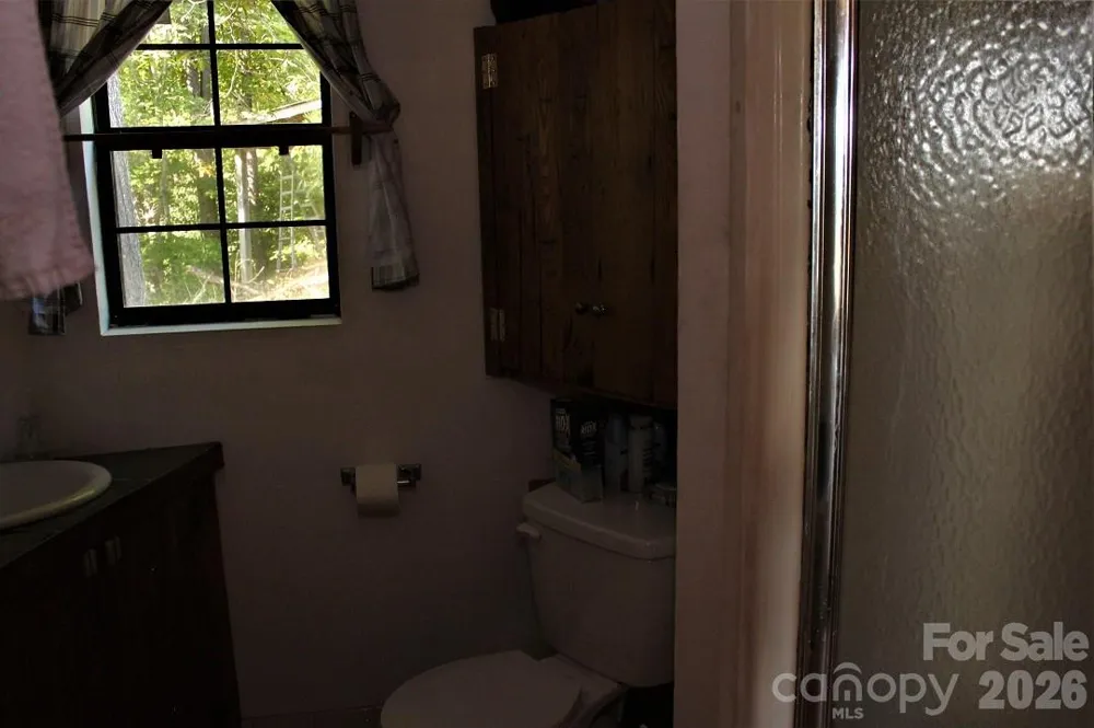 745 Broom Road Tuckasegee, NC 28783