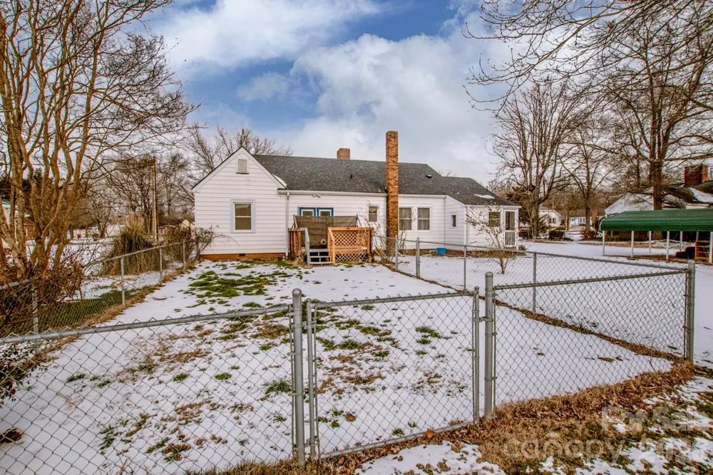 198 Center Street Cooleemee, NC 27014