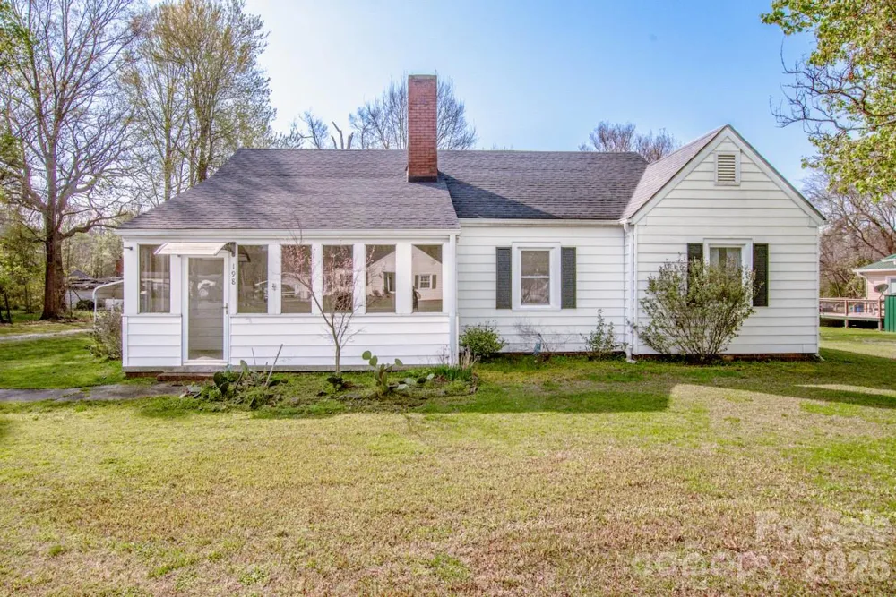 198 Center Street Cooleemee, NC 27014