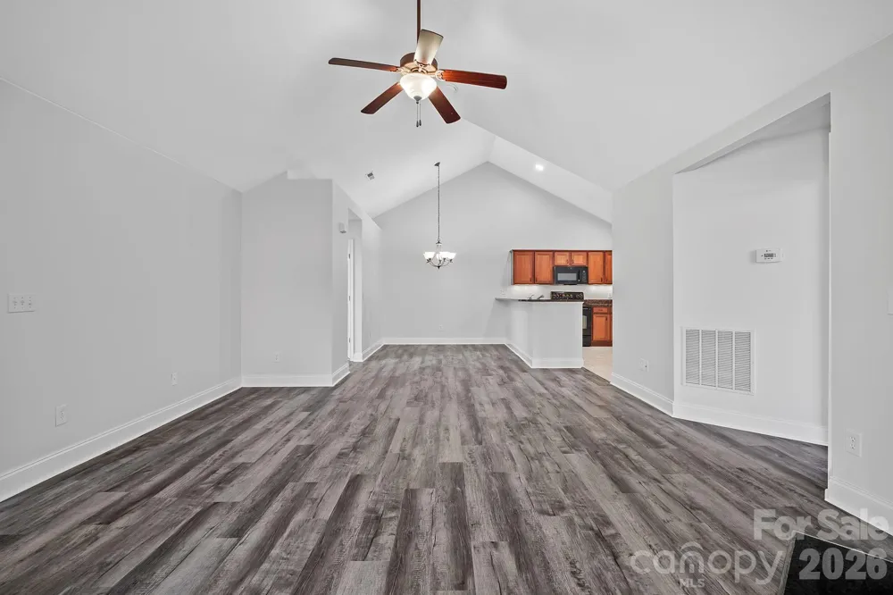 6 Mountain Meadow Circle Weaverville, NC 28787