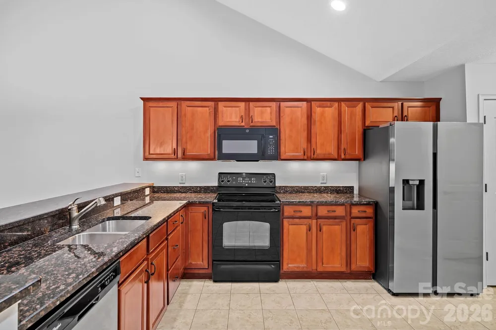 6 Mountain Meadow Circle Weaverville, NC 28787