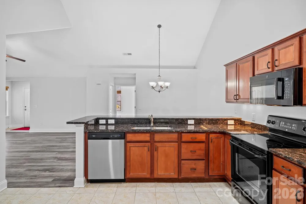 6 Mountain Meadow Circle Weaverville, NC 28787