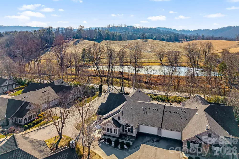 6 Mountain Meadow Circle Weaverville, NC 28787