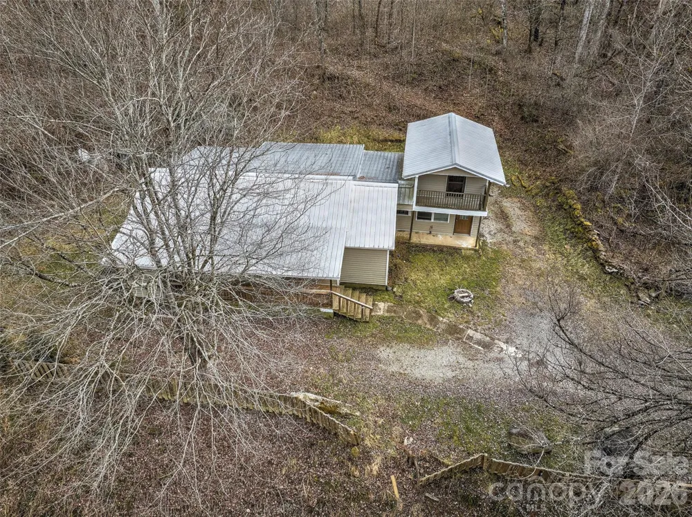 1101 Otter Creek Road Topton, NC 28781