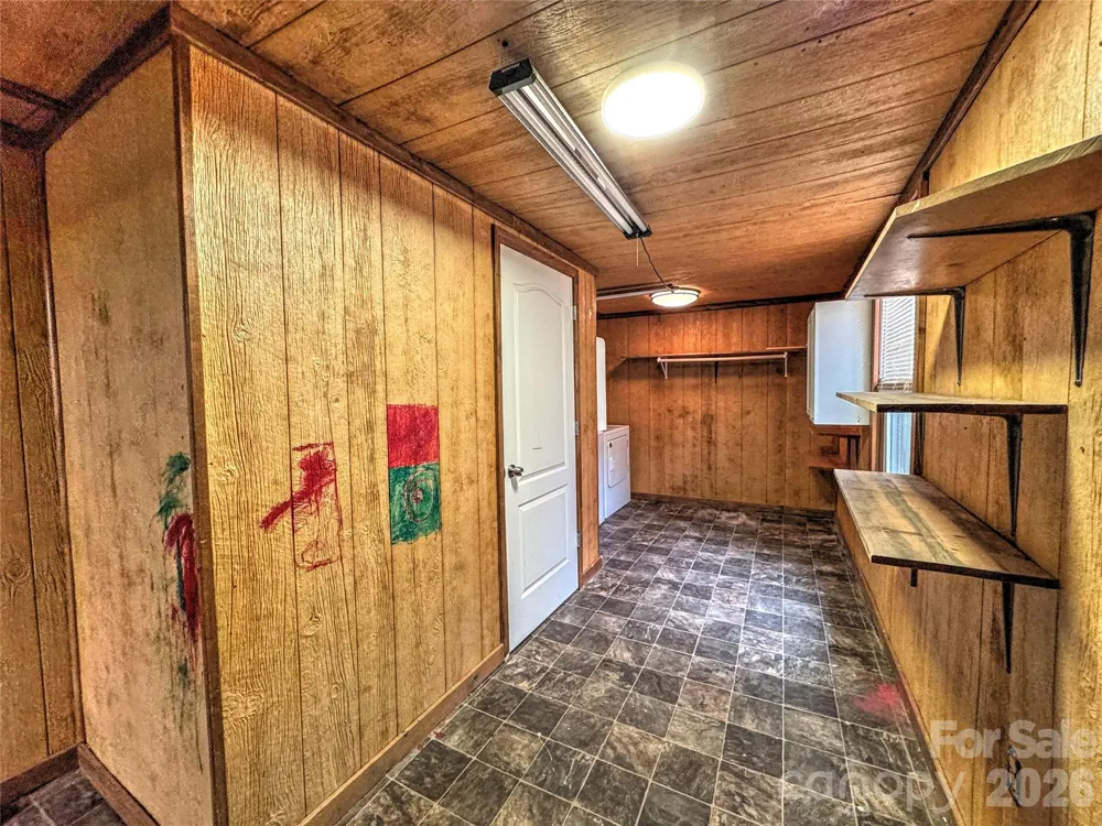 1101 Otter Creek Road Topton, NC 28781