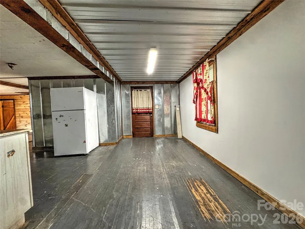 1101 Otter Creek Road Topton, NC 28781