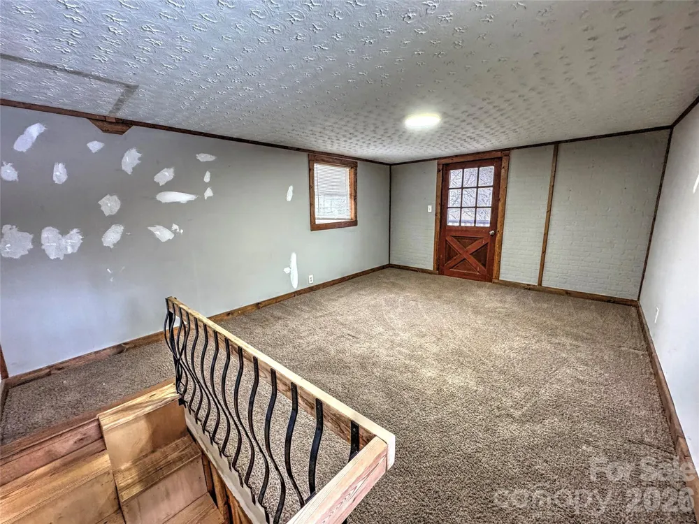 1101 Otter Creek Road Topton, NC 28781