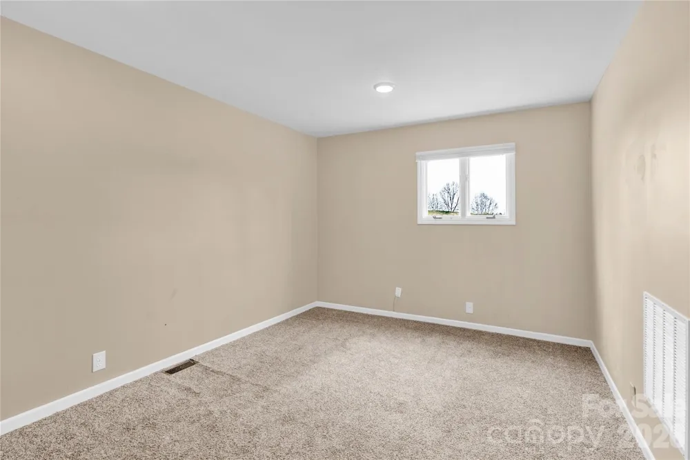 229 Riverhills Drive Forest City, NC 28043