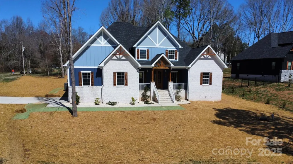 167 Harbor Point Drive Cherryville, NC 28021