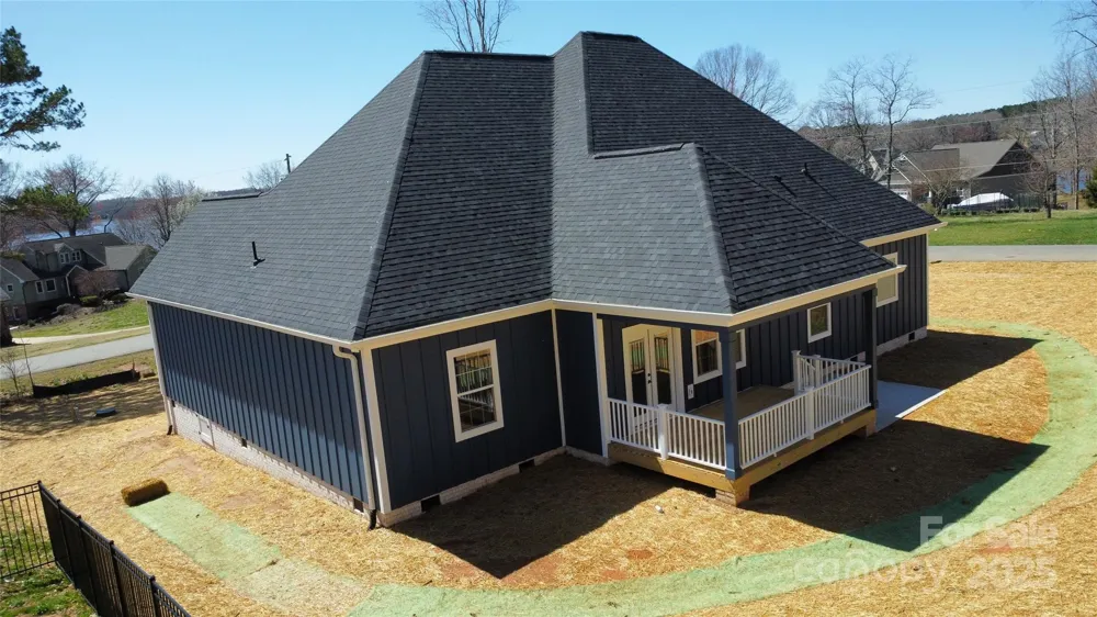 167 Harbor Point Drive Cherryville, NC 28021
