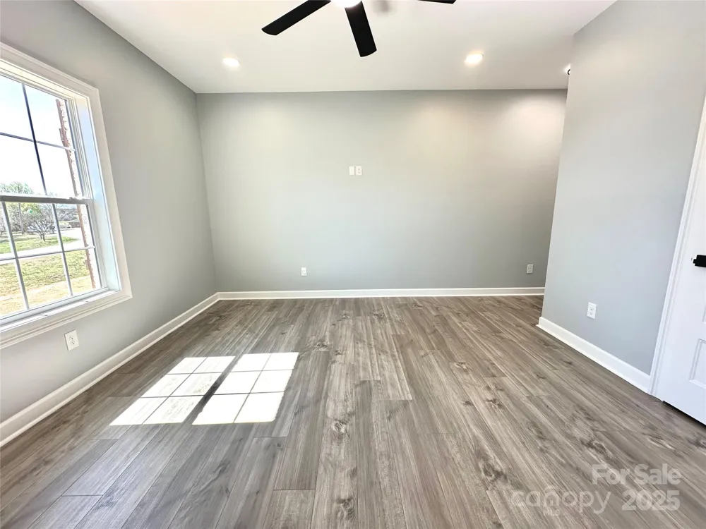 167 Harbor Point Drive Cherryville, NC 28021