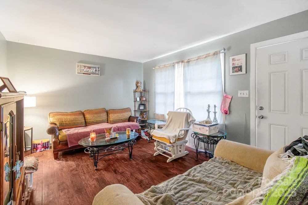 940 W End Road Chester, SC 29706