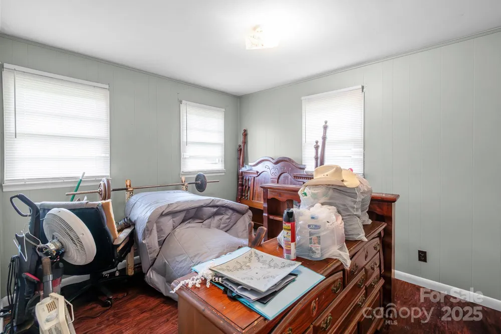 940 W End Road Chester, SC 29706