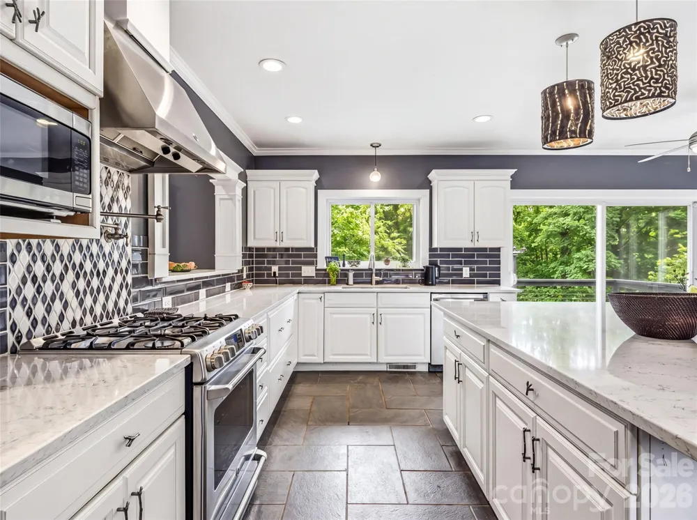 198 Brooks Branch Road Leicester, NC 28748