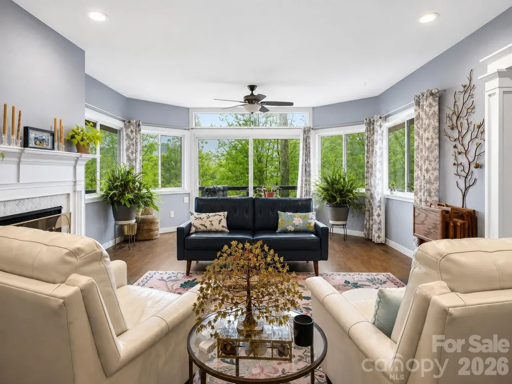 198 Brooks Branch Road Leicester, NC 28748