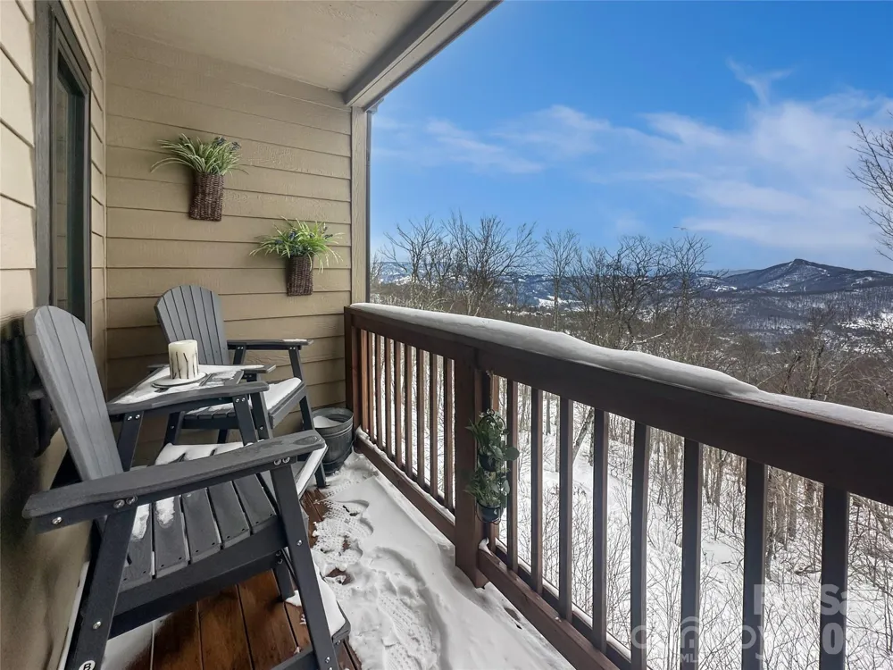 102 Sugar Ski Drive #232 Sugar Mountain, NC 28604